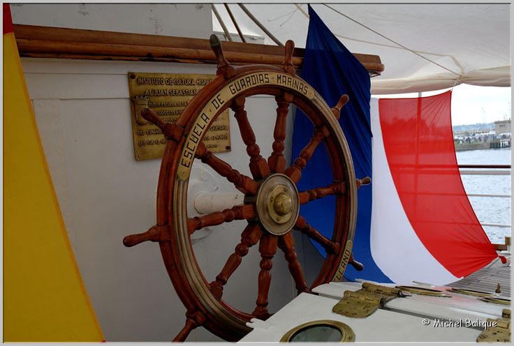 TSR 2012 St Malo Juan Sebastian de Elcano barre