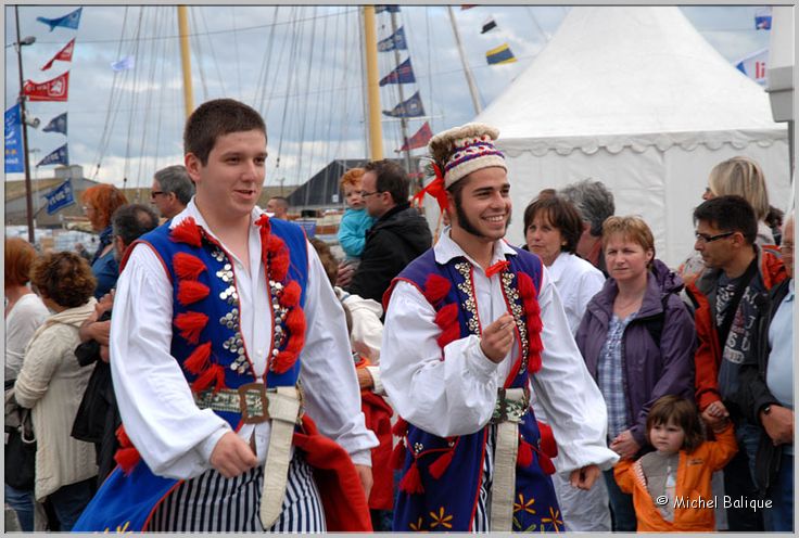 TSR 2012 St Malo Defile des equipages