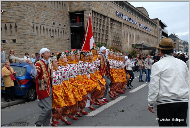 TSR 2012 St Malo Defile des equipages