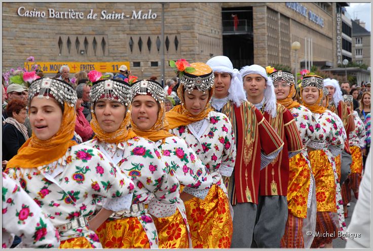 TSR 2012 St Malo Defile des equipages