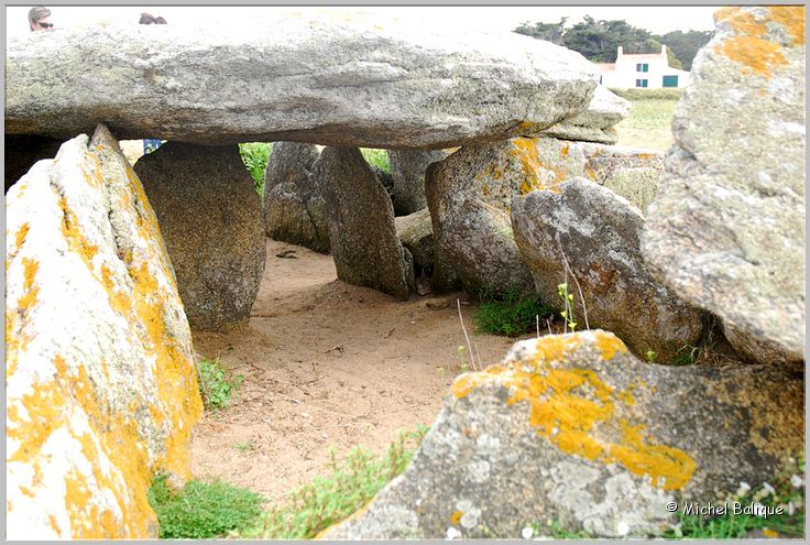 c  Dolmen Planche à Puare 2010